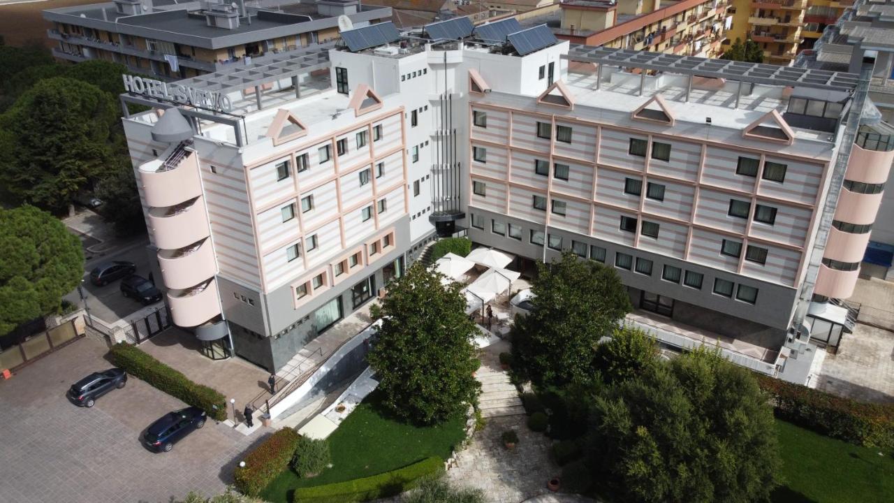 Hotel Svevo Джоя-дель-Колле Экстерьер фото